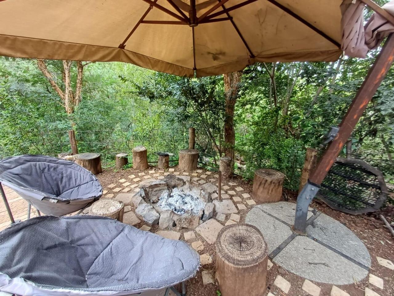 Adorable Unique Guest House - African Bush Feel Kalkheuvel Exterior photo